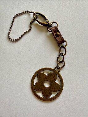 VTG Flower Key Fob Purse Charm with Lobster Clasp Y2K